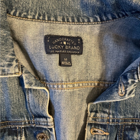 Lucky Brand The Tomboy Trucker Frayed Hem Jean Jacket, Size Medium - Picture 6 of 10